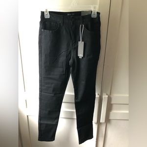 Black skinny jeans size 5/27